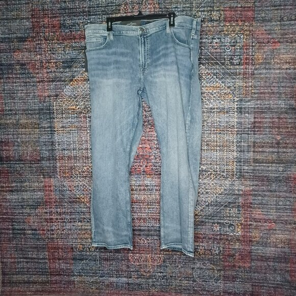 Silver Jeans mens medium wash distressed Eddie Relaxed tapered 42x30 NWT - Picture 1 of 11